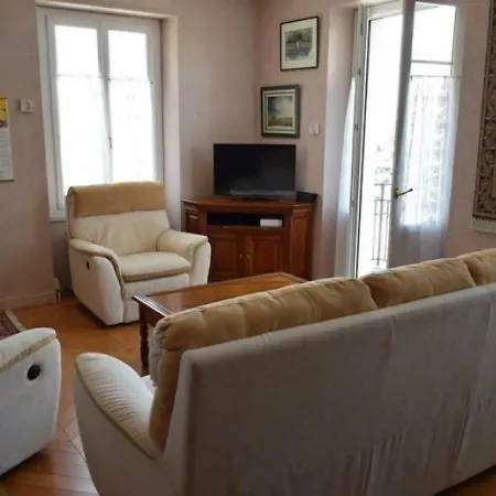 3 Pieces 4 Pers. Spacieux Quartier Calme 2 아파트